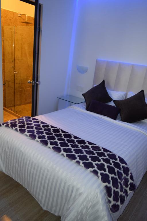 Hotel Condesa 185 مدينة مكسيكو الغرفة الصورة